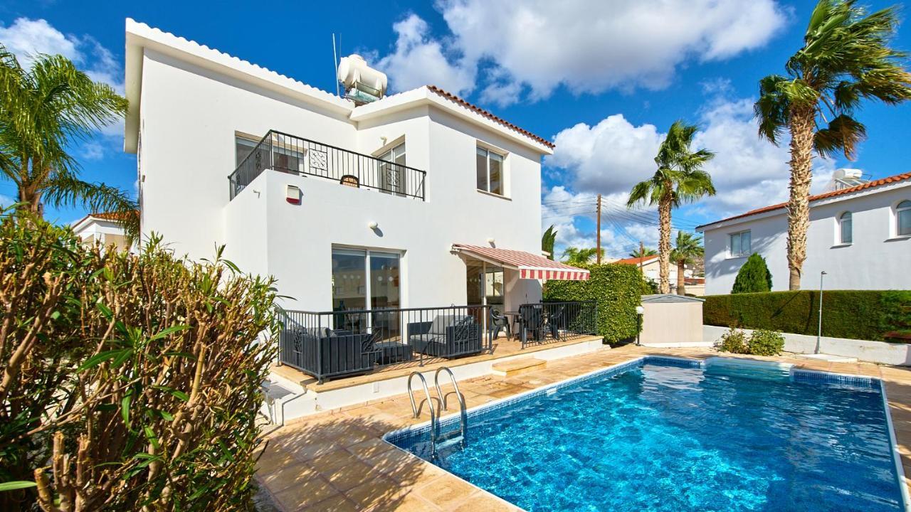Villa Shiva By Ezoria Villas Coral Bay Exterior photo