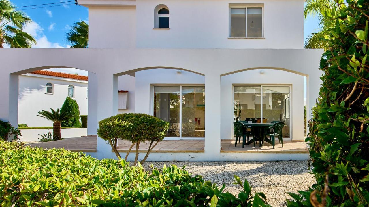 Villa Shiva By Ezoria Villas Coral Bay Exterior photo