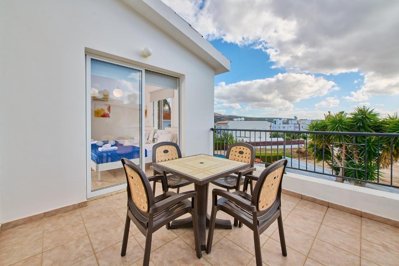 Villa Shiva By Ezoria Villas Coral Bay Exterior photo